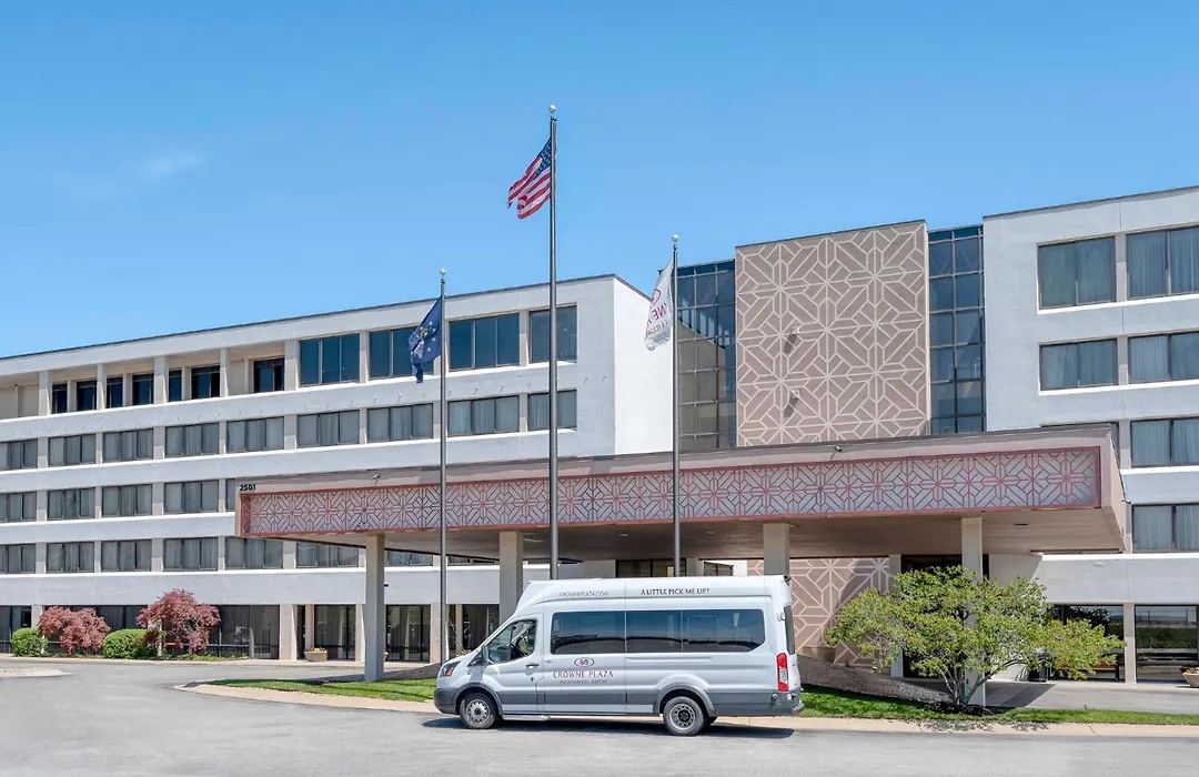 Crowne Plaza Indianapolis-Airport By Ihg-1
